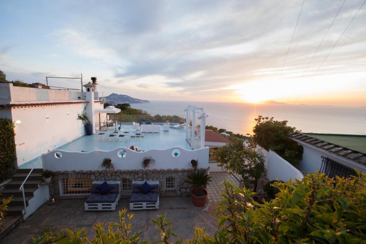 Villa Venus In Penisola Sorrentina マッサ・ルブレンセ エクステリア 写真
